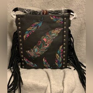 MONTANA WEST EMBROIDERED FEATHER CONCEALED CARRY CROSSBODY
